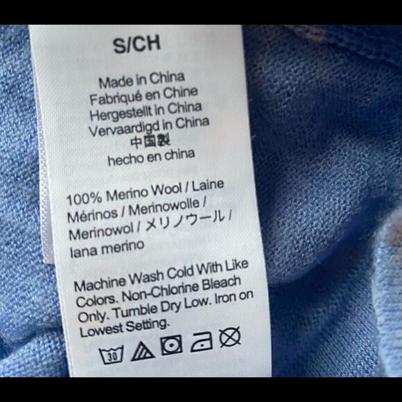 J. Crew Light Blue Merino Wool Lightweight Crewneck Sweater Size Small - Picture 3 of 6